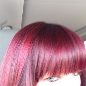 Meet your Posher, Debbie